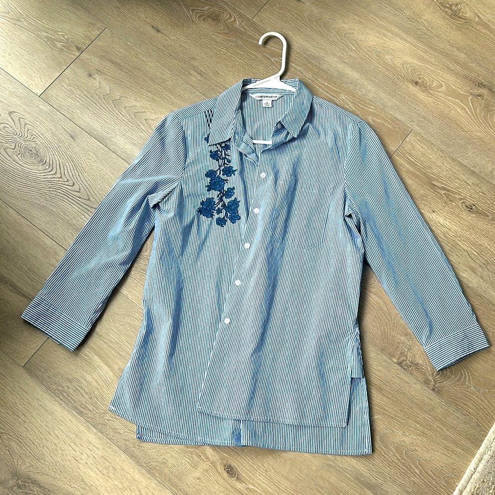 Women shirt